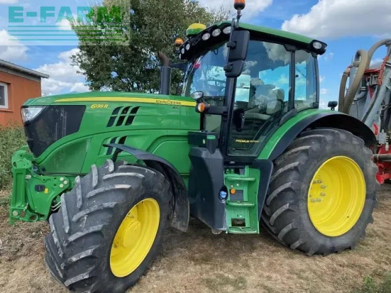 John Deere 6135r - Farm tractor: picture 1 John Deere 6135r - Farm tractor: picture 1