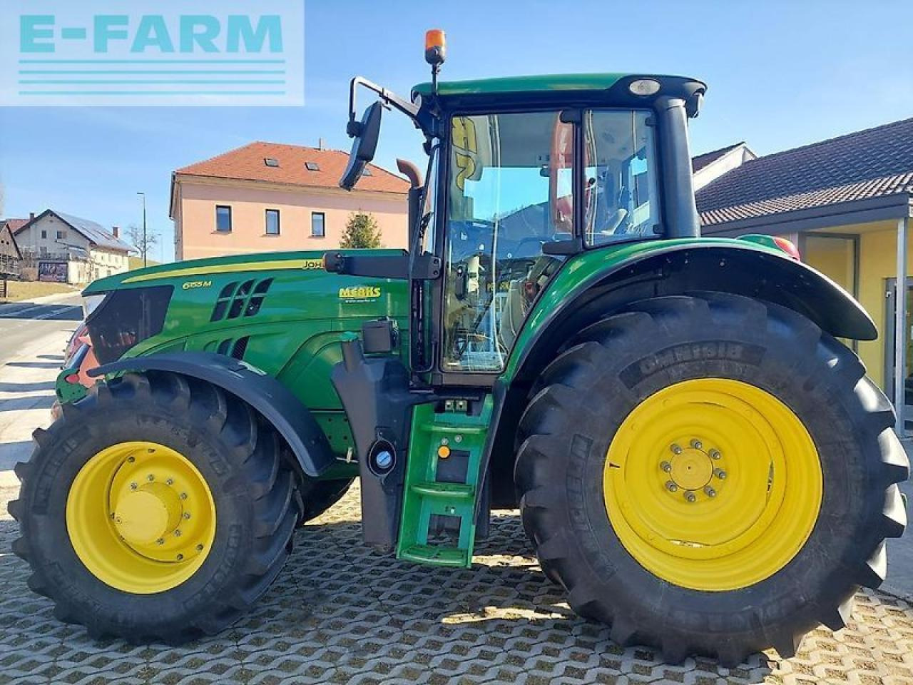 John Deere 6155m - Farm tractor: picture 4 John Deere 6155m - Farm tractor: picture 4