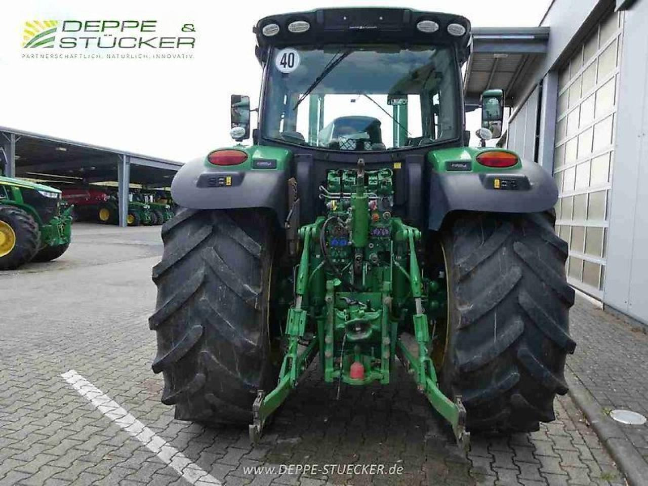 John Deere 6155r + 663r - Farm tractor: picture 5 John Deere 6155r + 663r - Farm tractor: picture 5