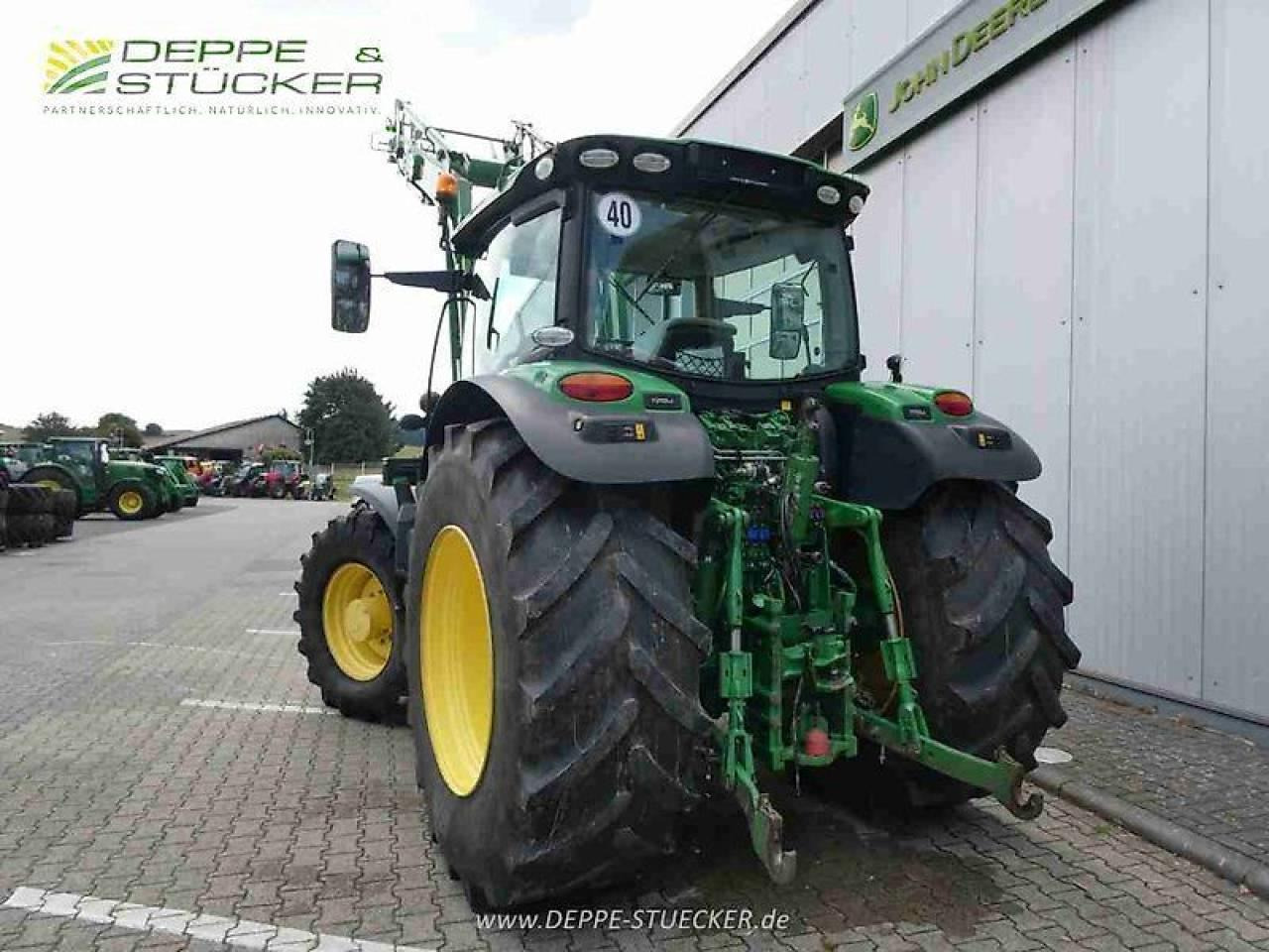 John Deere 6155r + 663r - Farm tractor: picture 4 John Deere 6155r + 663r - Farm tractor: picture 4