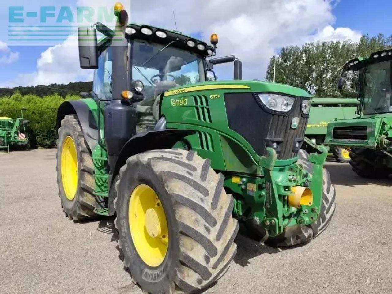John Deere 6175r ft4 - Farm tractor: picture 2 John Deere 6175r ft4 - Farm tractor: picture 2