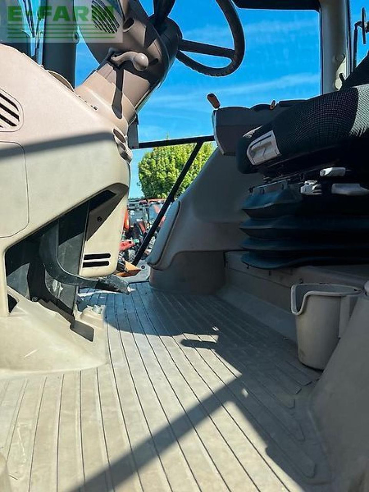 Farm tractor John Deere 6190r: picture 18