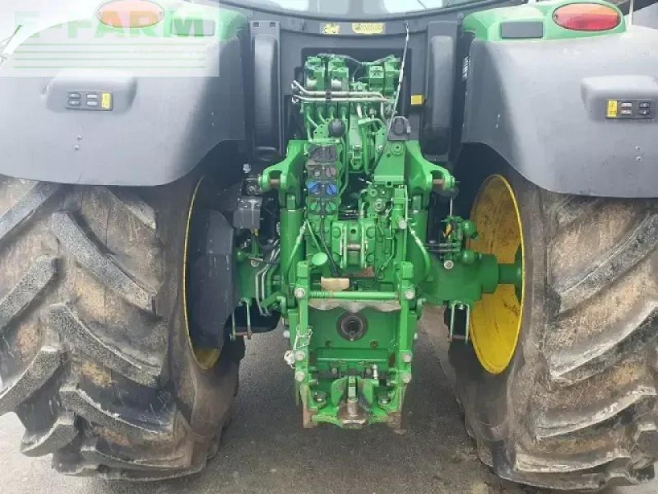 Farm tractor John Deere 6215r: picture 8