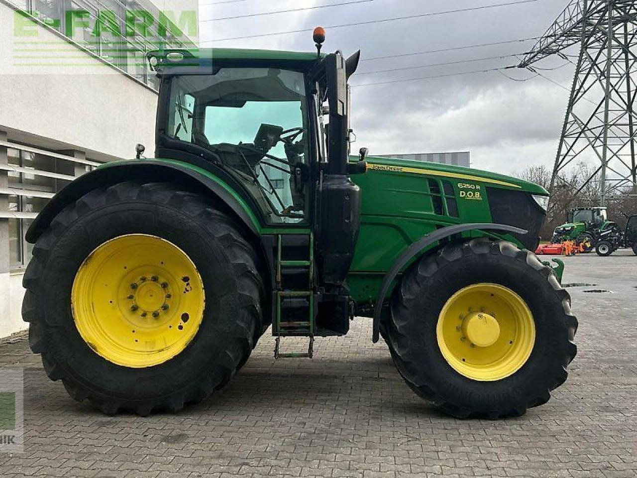 John Deere 6250r 6250 r - Farm tractor: picture 5 John Deere 6250r 6250 r - Farm tractor: picture 5
