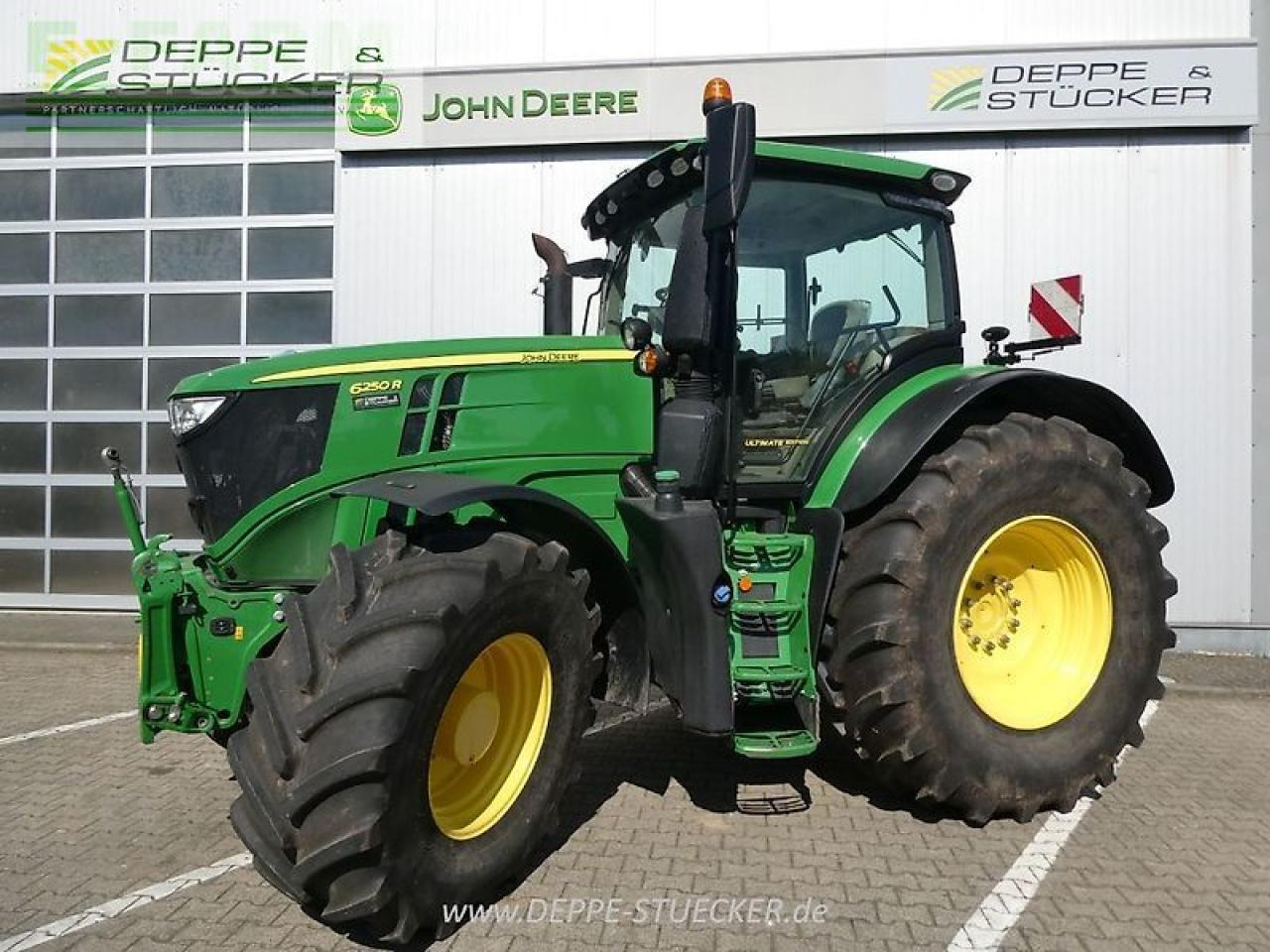 John Deere 6250r - Farm tractor: picture 2 John Deere 6250r - Farm tractor: picture 2