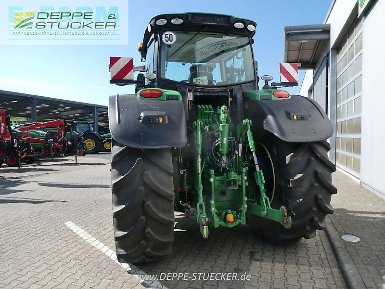 John Deere 6250r - Farm tractor: picture 4 John Deere 6250r - Farm tractor: picture 4