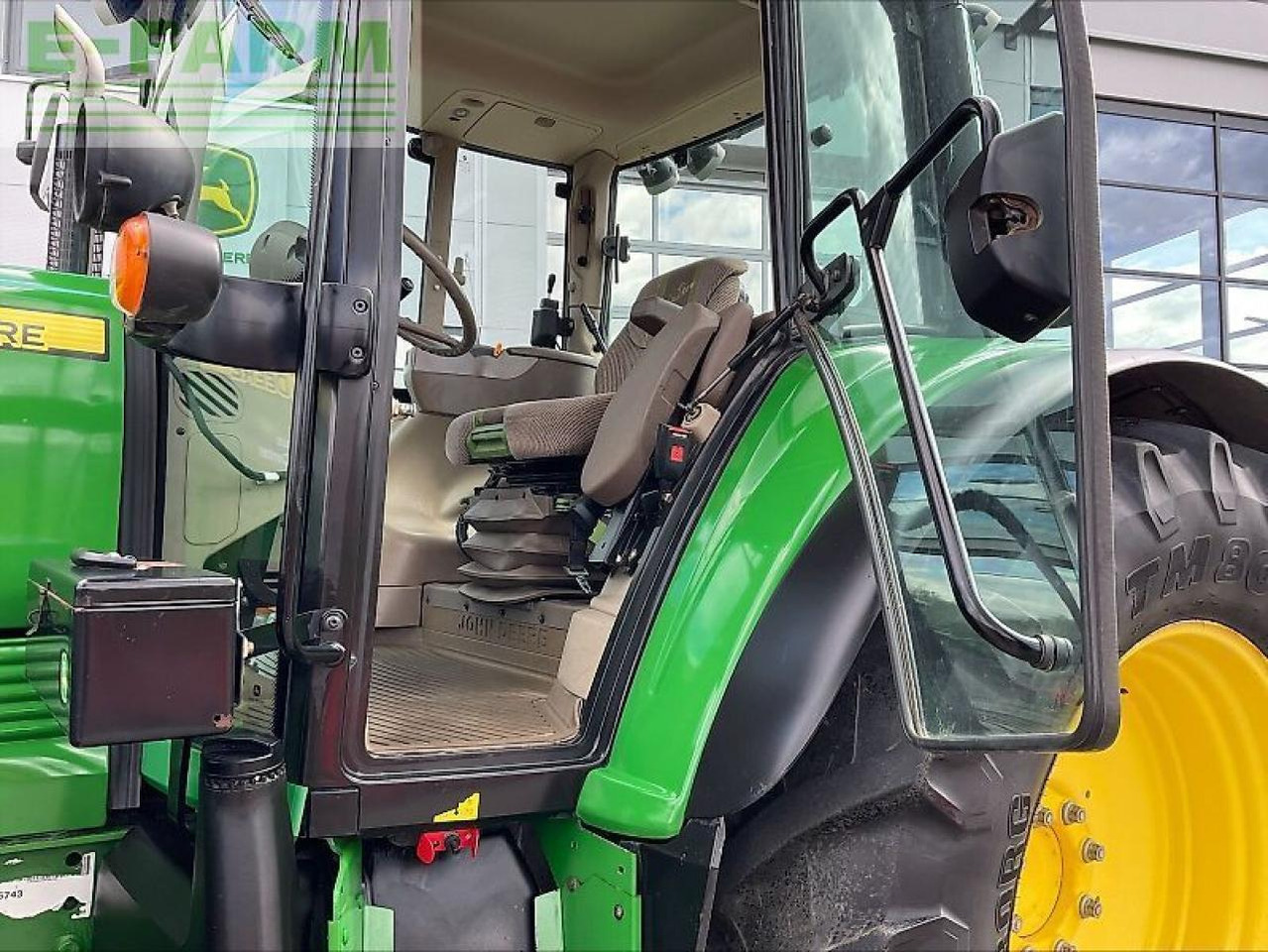 John Deere 6430 p - Farm tractor: picture 4 John Deere 6430 p - Farm tractor: picture 4