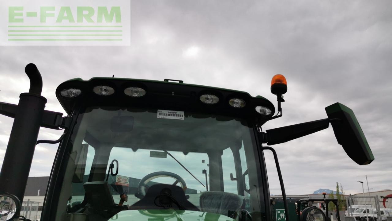 Farm tractor John Deere 6R 130: picture 10