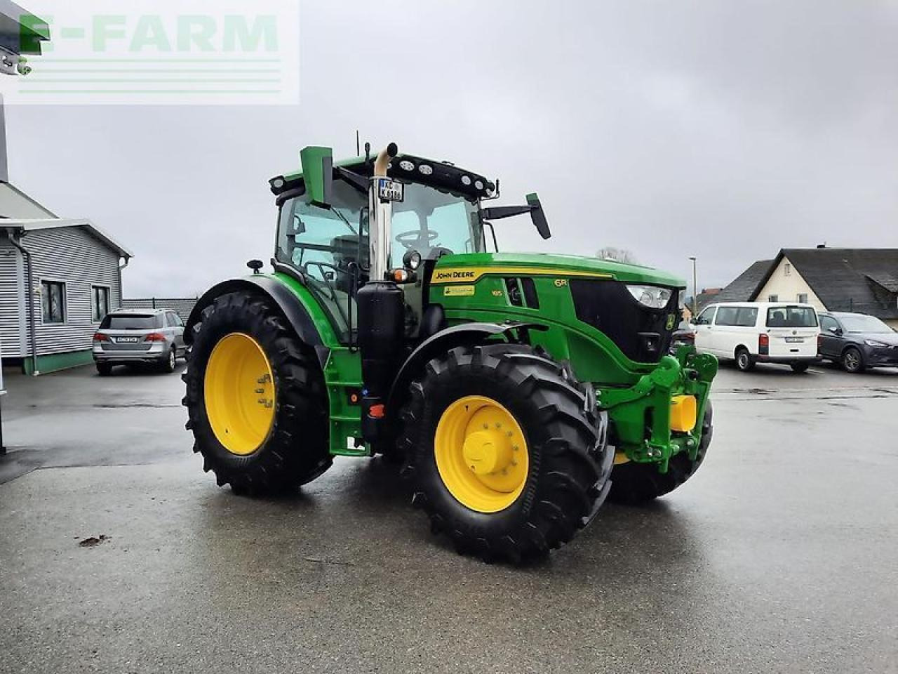 John Deere 6r 185 - Farm tractor: picture 3 John Deere 6r 185 - Farm tractor: picture 3