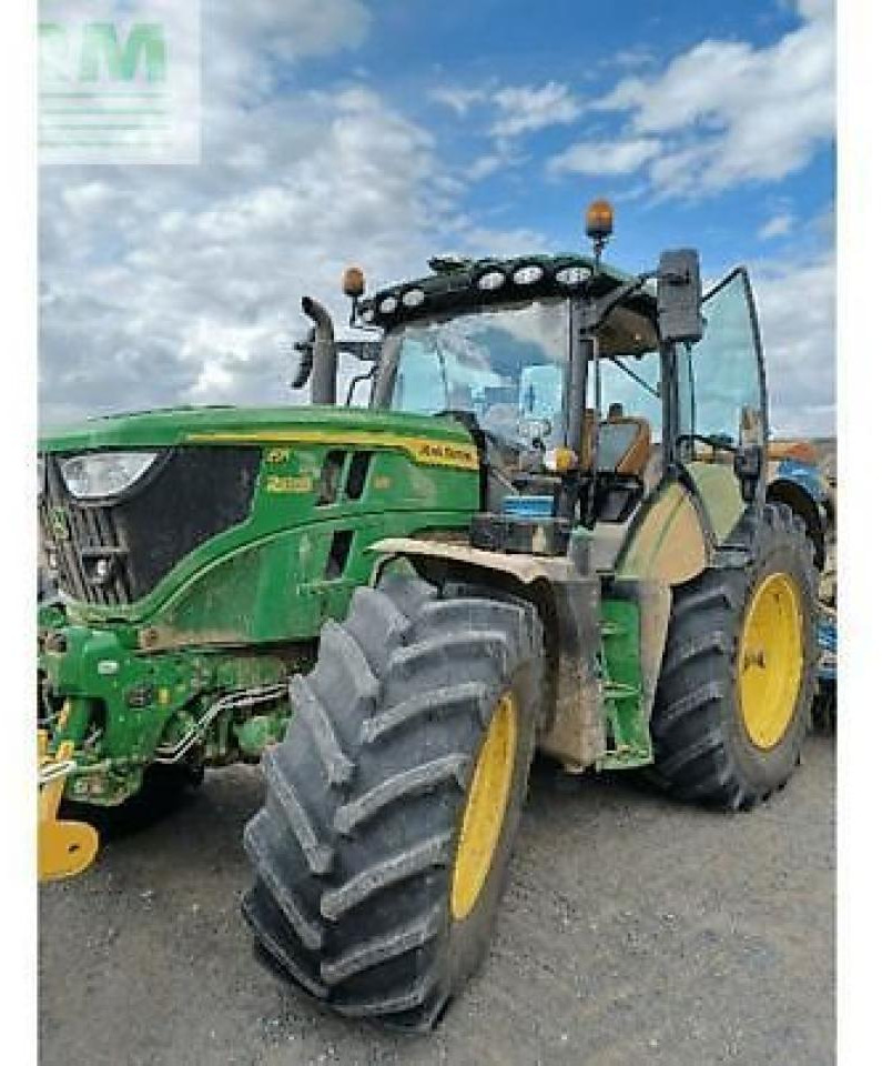 John Deere 6r185 - Farm tractor: picture 5 John Deere 6r185 - Farm tractor: picture 5