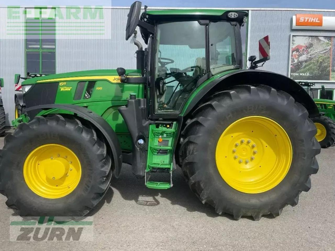 John Deere 6r195 / 6r 195 - Farm tractor: picture 5 John Deere 6r195 / 6r 195 - Farm tractor: picture 5