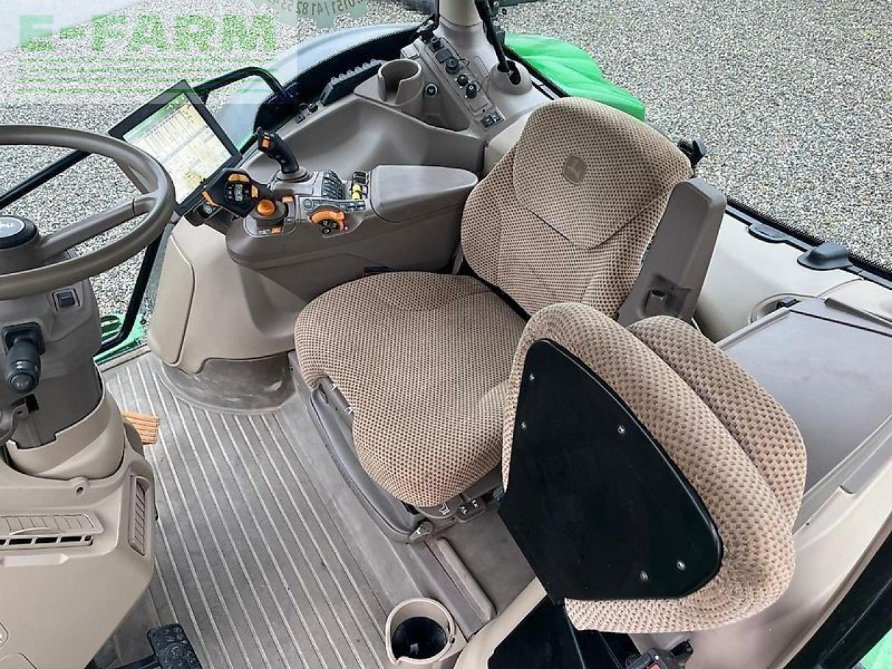 Farm tractor John Deere 6r195: picture 12 Farm tractor John Deere 6r195: picture 12