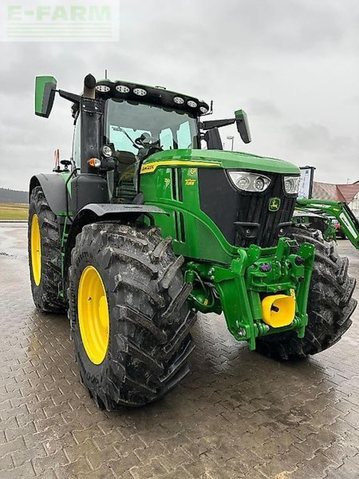 John Deere 6r250/ 6r 250 - Farm tractor: picture 2 John Deere 6r250/ 6r 250 - Farm tractor: picture 2