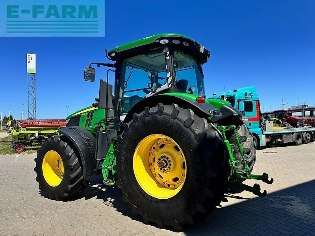 John Deere 7215r - Farm tractor: picture 4 John Deere 7215r - Farm tractor: picture 4