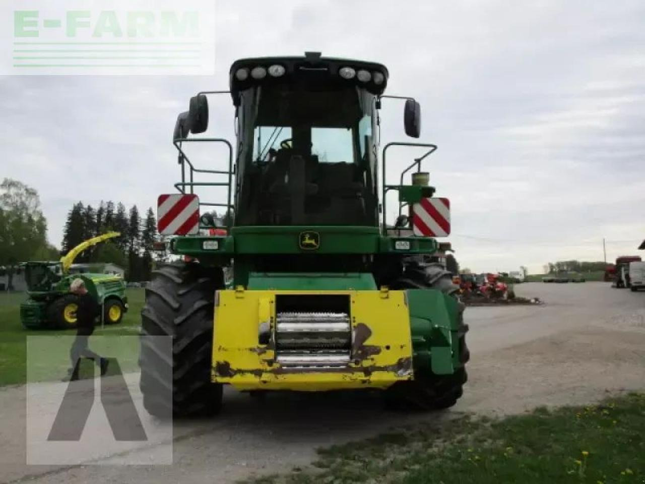 John Deere 7350i - Forage harvester: picture 3 John Deere 7350i - Forage harvester: picture 3