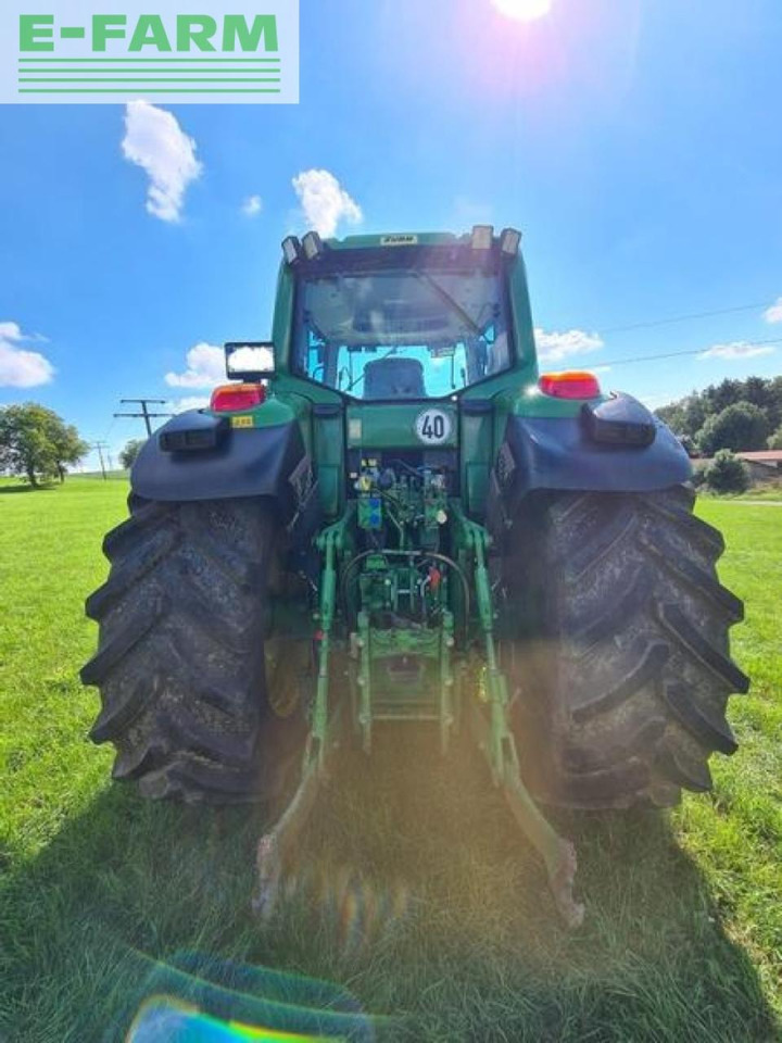 John Deere 7430 - Farm tractor: picture 5 John Deere 7430 - Farm tractor: picture 5
