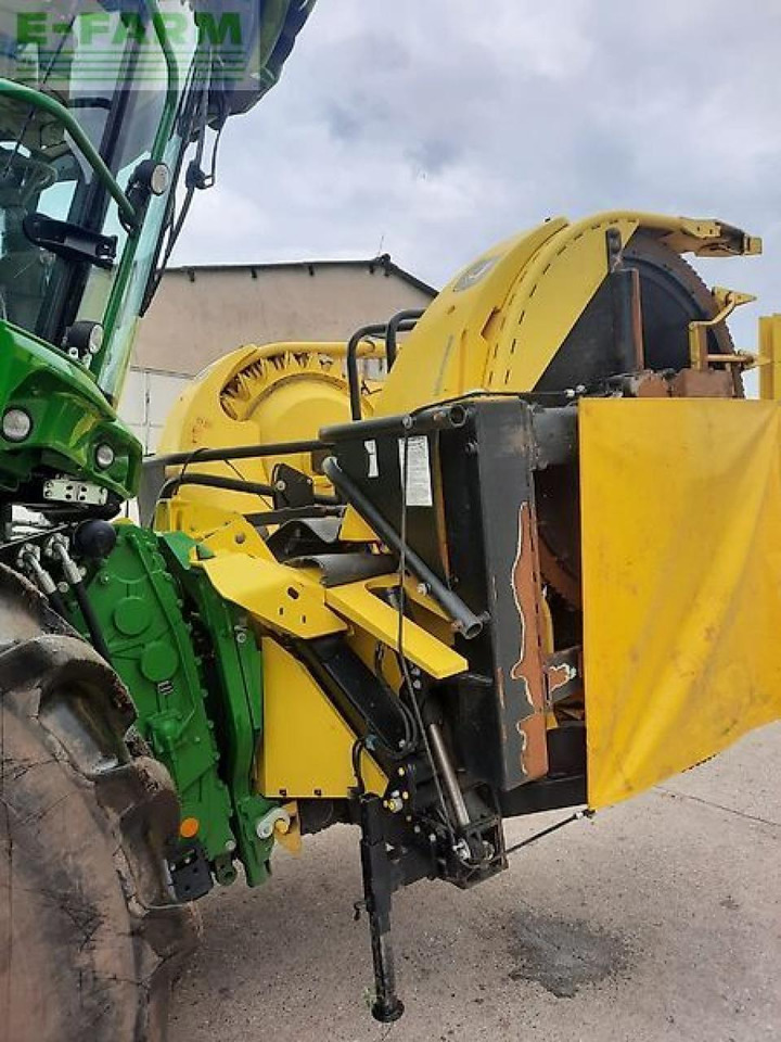 John Deere 8200i - Forage harvester: picture 3 John Deere 8200i - Forage harvester: picture 3