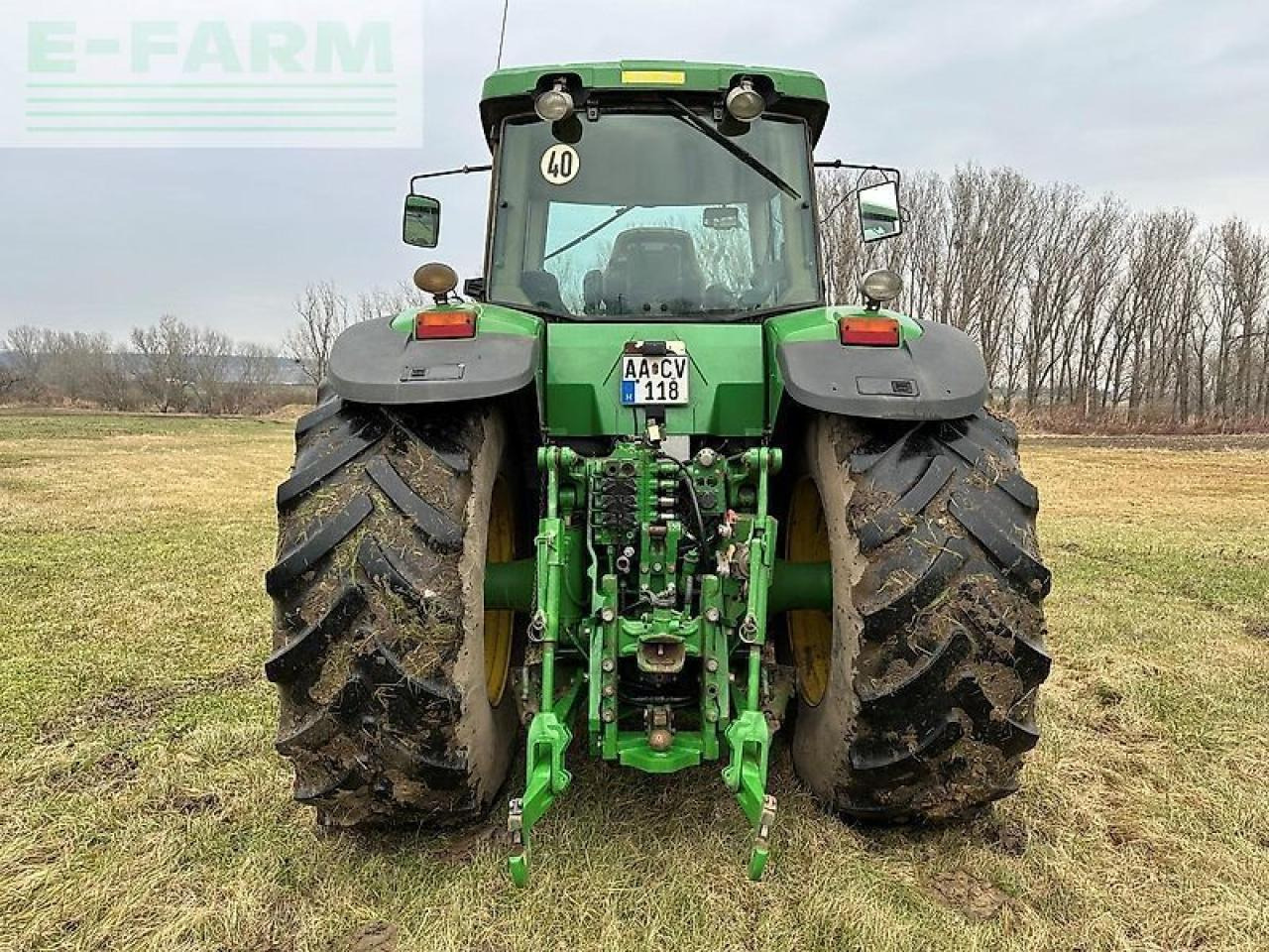John Deere 8220 ils - Farm tractor: picture 4 John Deere 8220 ils - Farm tractor: picture 4