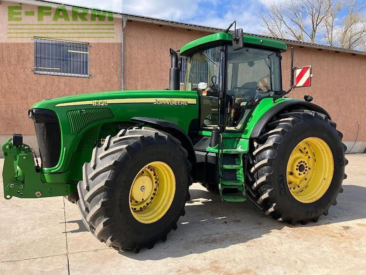 John Deere 8320 ils - Farm tractor: picture 4 John Deere 8320 ils - Farm tractor: picture 4