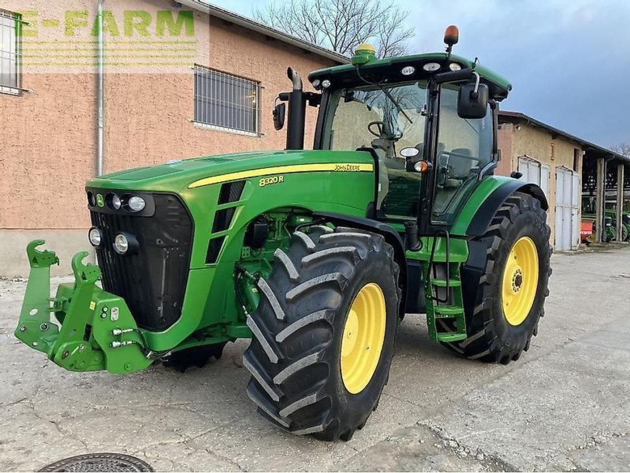 John Deere 8320r *powr shift 16/5* ohne dpf - Farm tractor: picture 1 John Deere 8320r *powr shift 16/5* ohne dpf - Farm tractor: picture 1