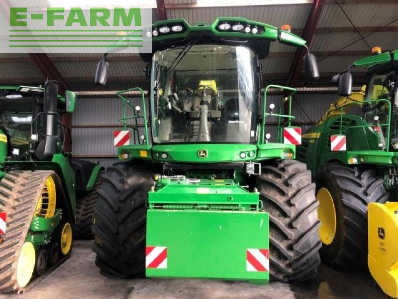 John Deere 8500 - Forage harvester attachment: picture 2 John Deere 8500 - Forage harvester attachment: picture 2