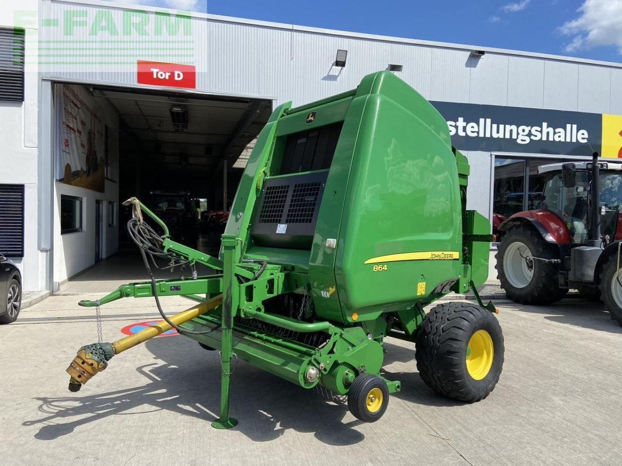 John Deere 864 - Square baler: picture 1 John Deere 864 - Square baler: picture 1