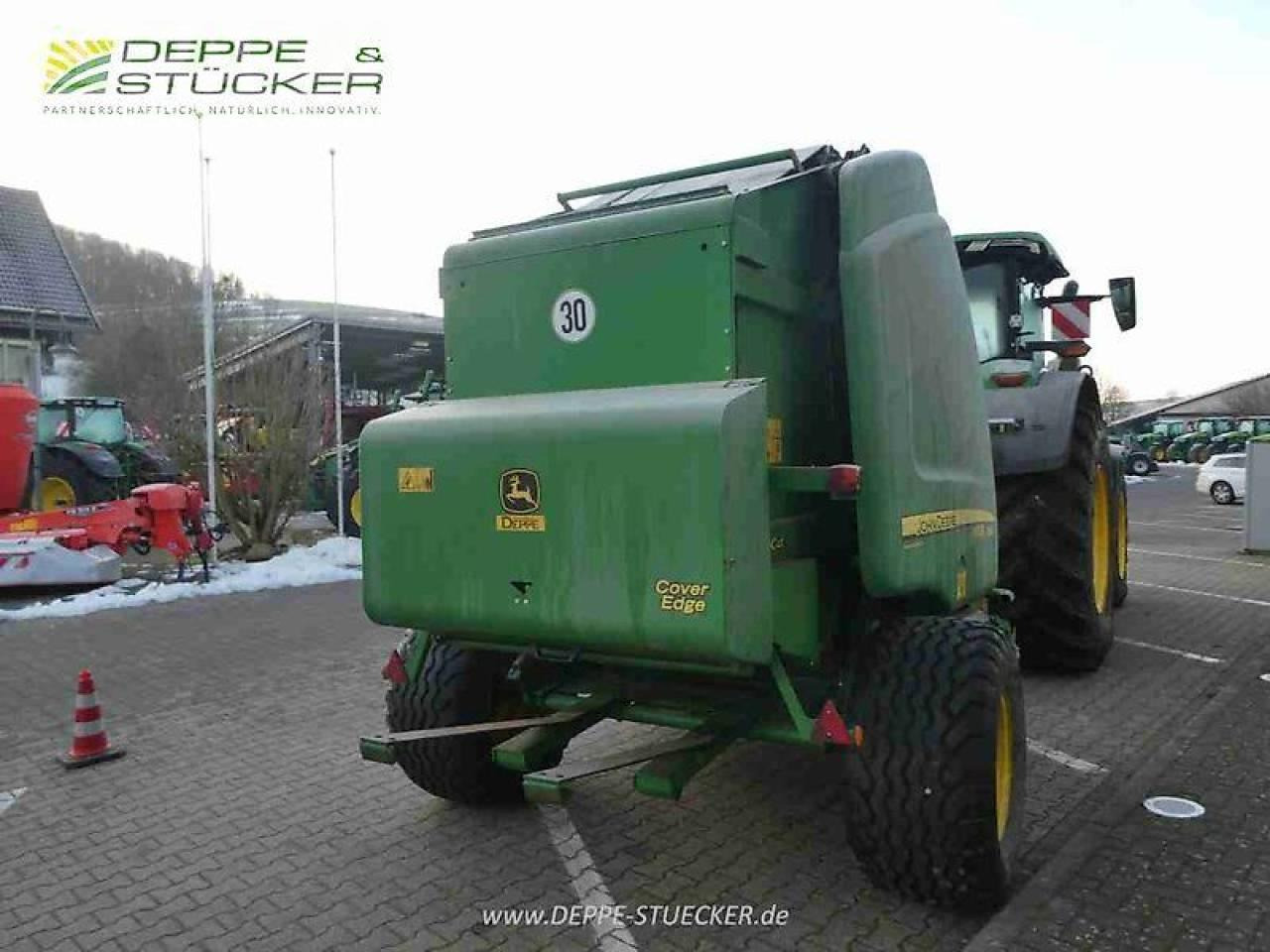 John Deere 864 maxi cut - Square baler: picture 5 John Deere 864 maxi cut - Square baler: picture 5