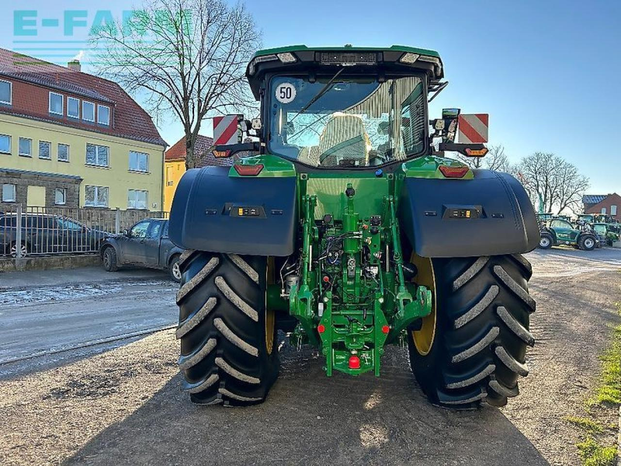 John Deere 8r370 - Farm tractor: picture 5 John Deere 8r370 - Farm tractor: picture 5
