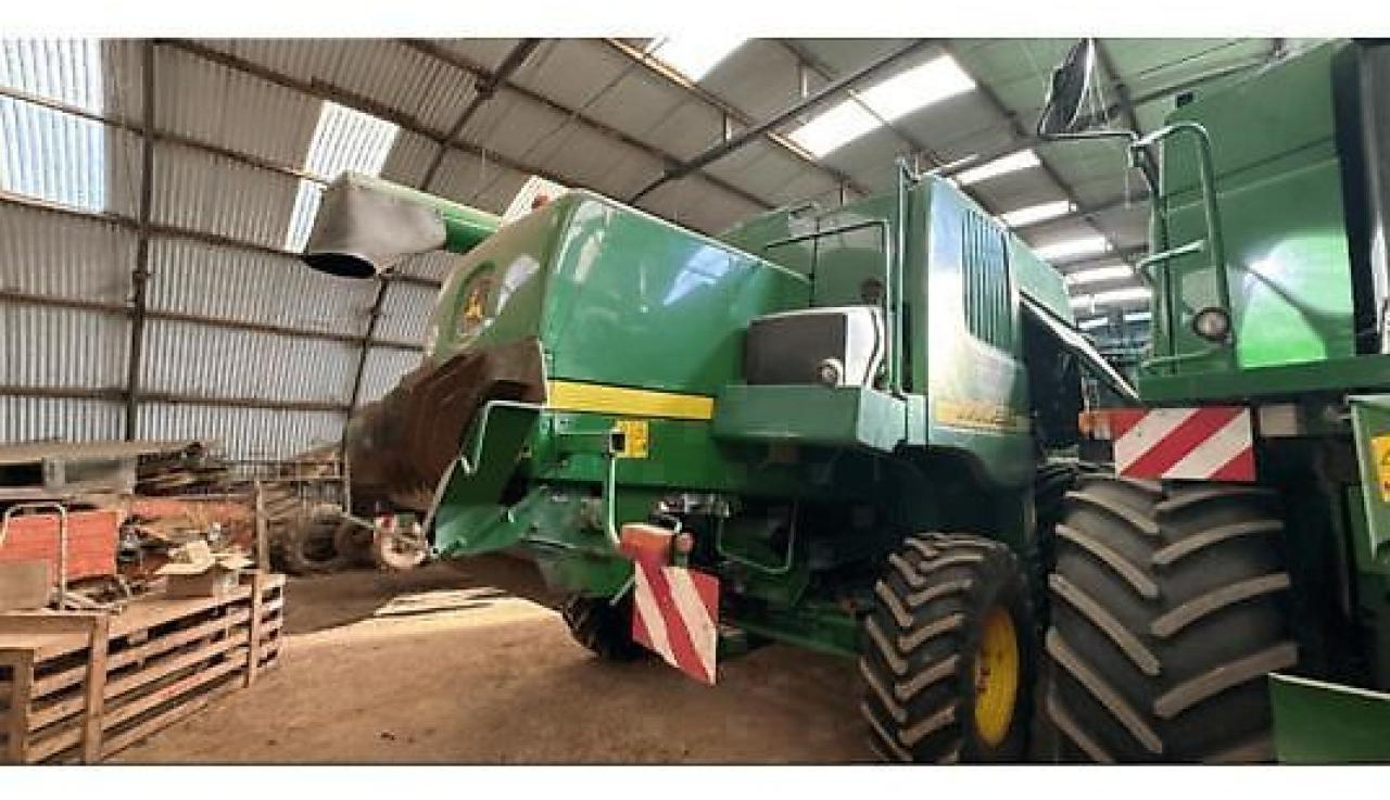 John Deere 9580wts - Combine harvester: picture 2 John Deere 9580wts - Combine harvester: picture 2