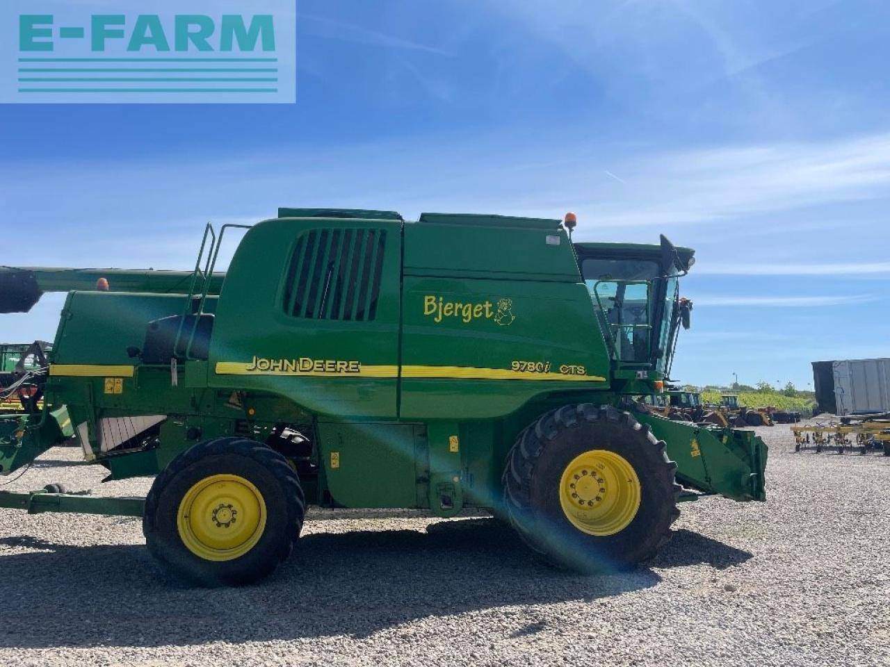 John Deere 9780 i cts - Combine harvester: picture 1 John Deere 9780 i cts - Combine harvester: picture 1