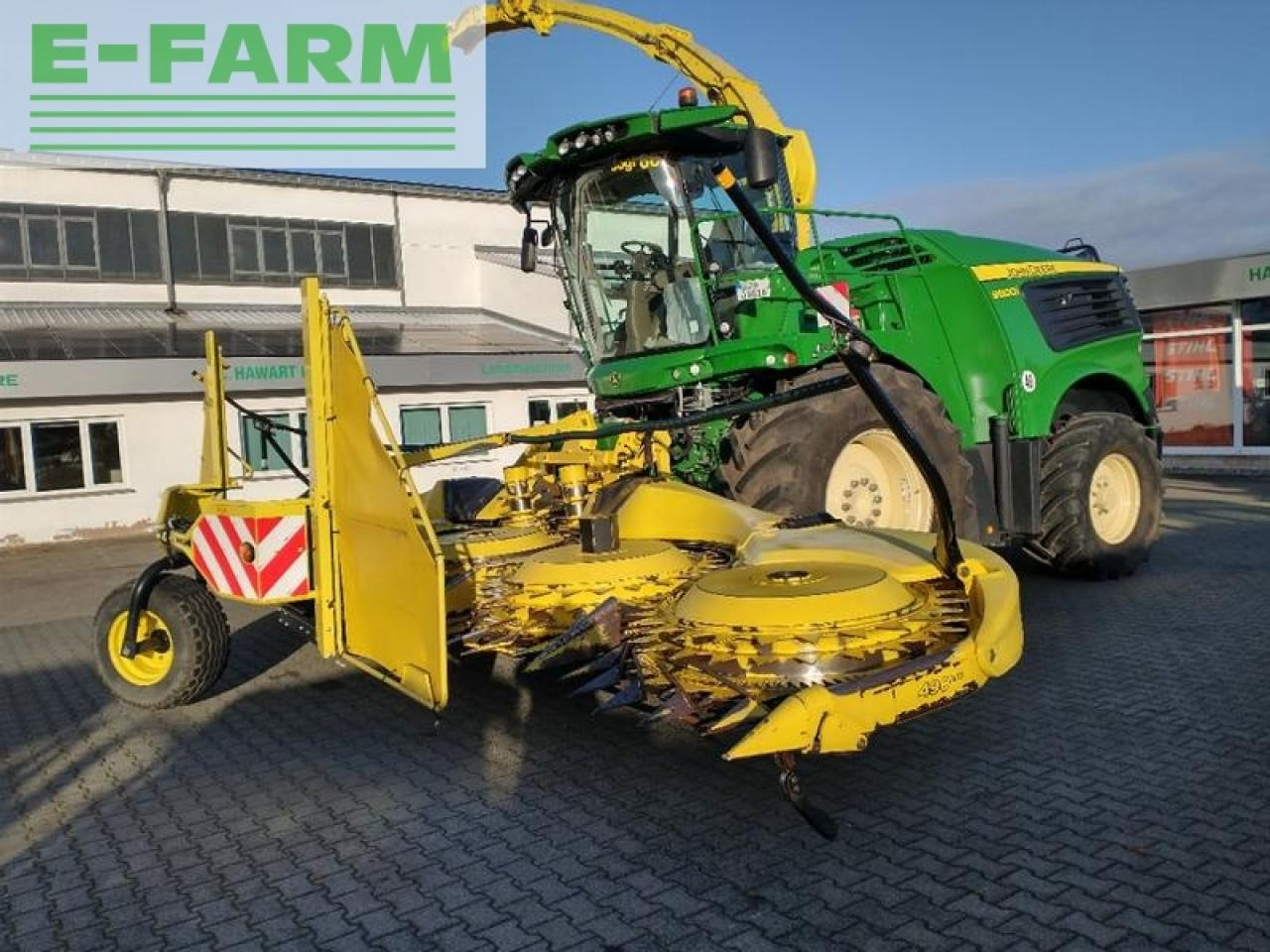 John Deere 9800 - Forage harvester: picture 2 John Deere 9800 - Forage harvester: picture 2