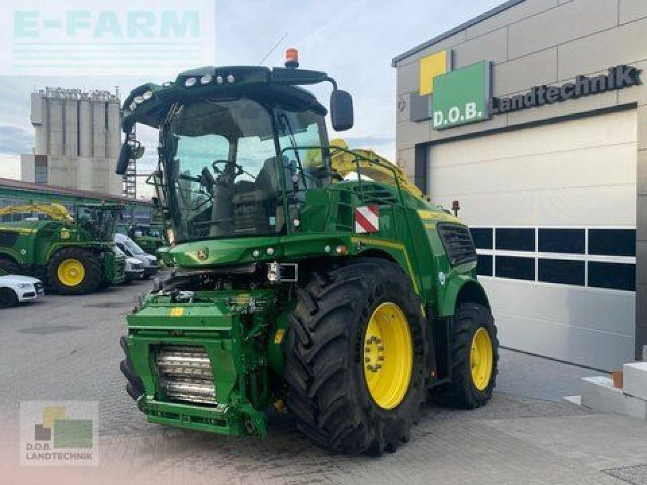 John Deere 9900 i - Forage harvester: picture 3 John Deere 9900 i - Forage harvester: picture 3