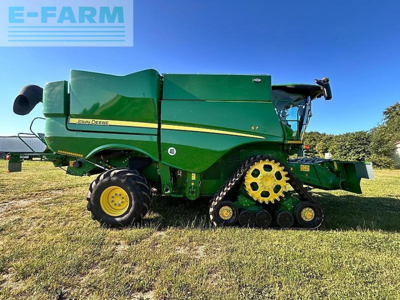 John Deere s780 - Combine harvester: picture 1 John Deere s780 - Combine harvester: picture 1