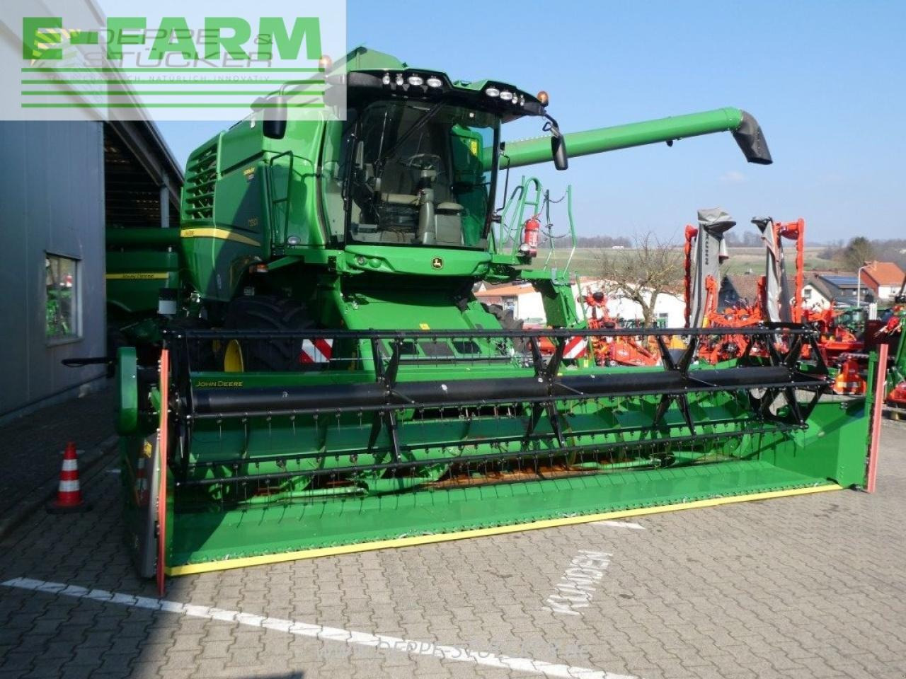John Deere t550 hm - Combine harvester: picture 3 John Deere t550 hm - Combine harvester: picture 3