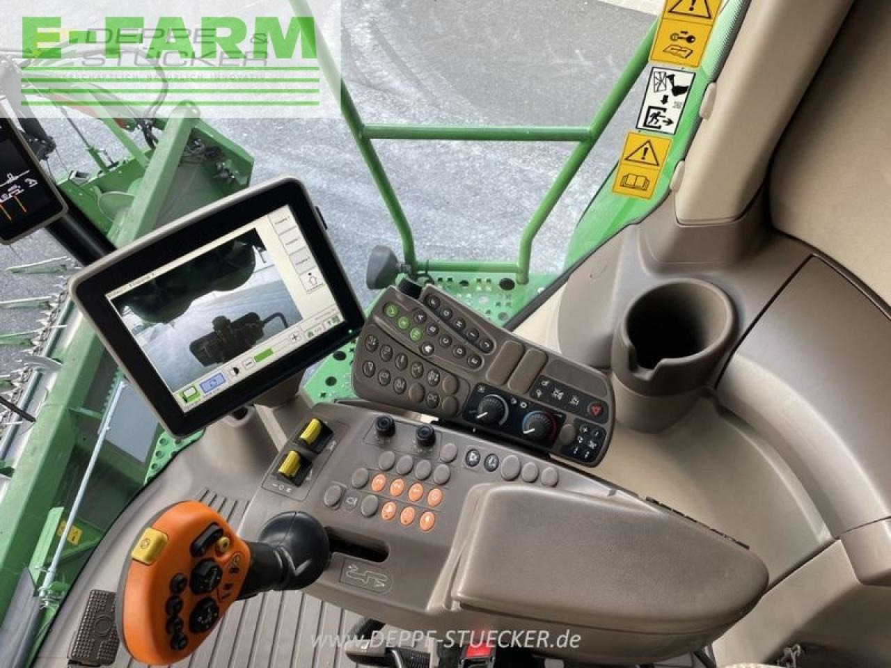 John Deere t550 mit 622r - Combine harvester: picture 4 John Deere t550 mit 622r - Combine harvester: picture 4