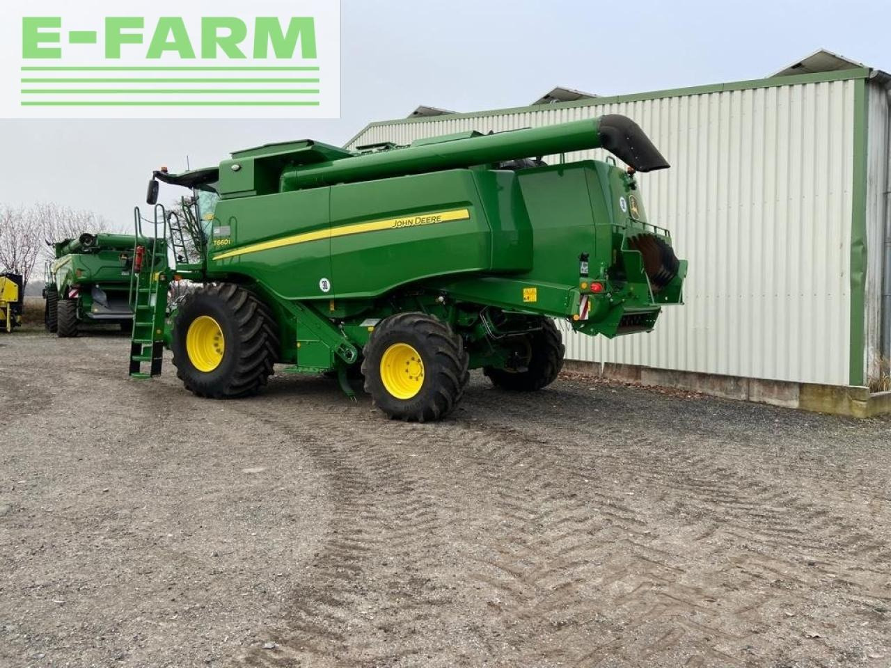 John Deere t660 my23 prod 30 - Combine harvester: picture 3 John Deere t660 my23 prod 30 - Combine harvester: picture 3