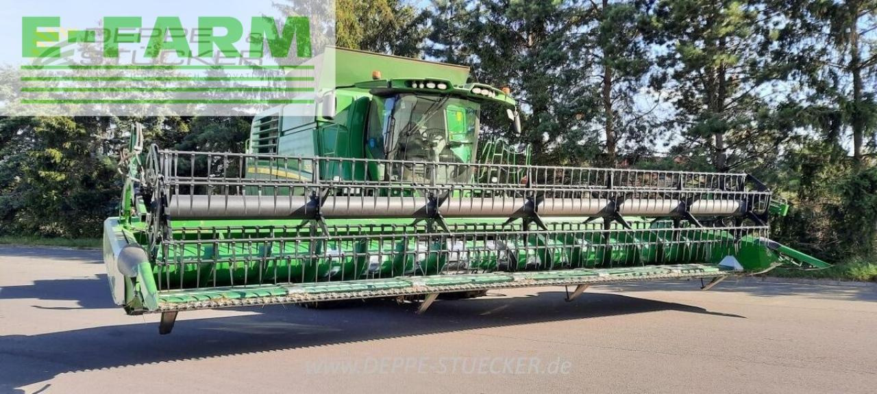 John Deere t670 - Combine harvester: picture 3 John Deere t670 - Combine harvester: picture 3
