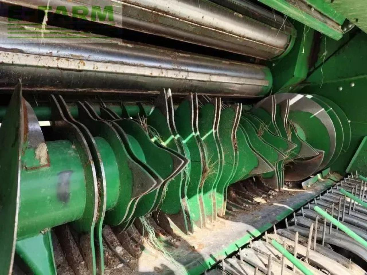 John Deere v451r - Square baler: picture 5 John Deere v451r - Square baler: picture 5