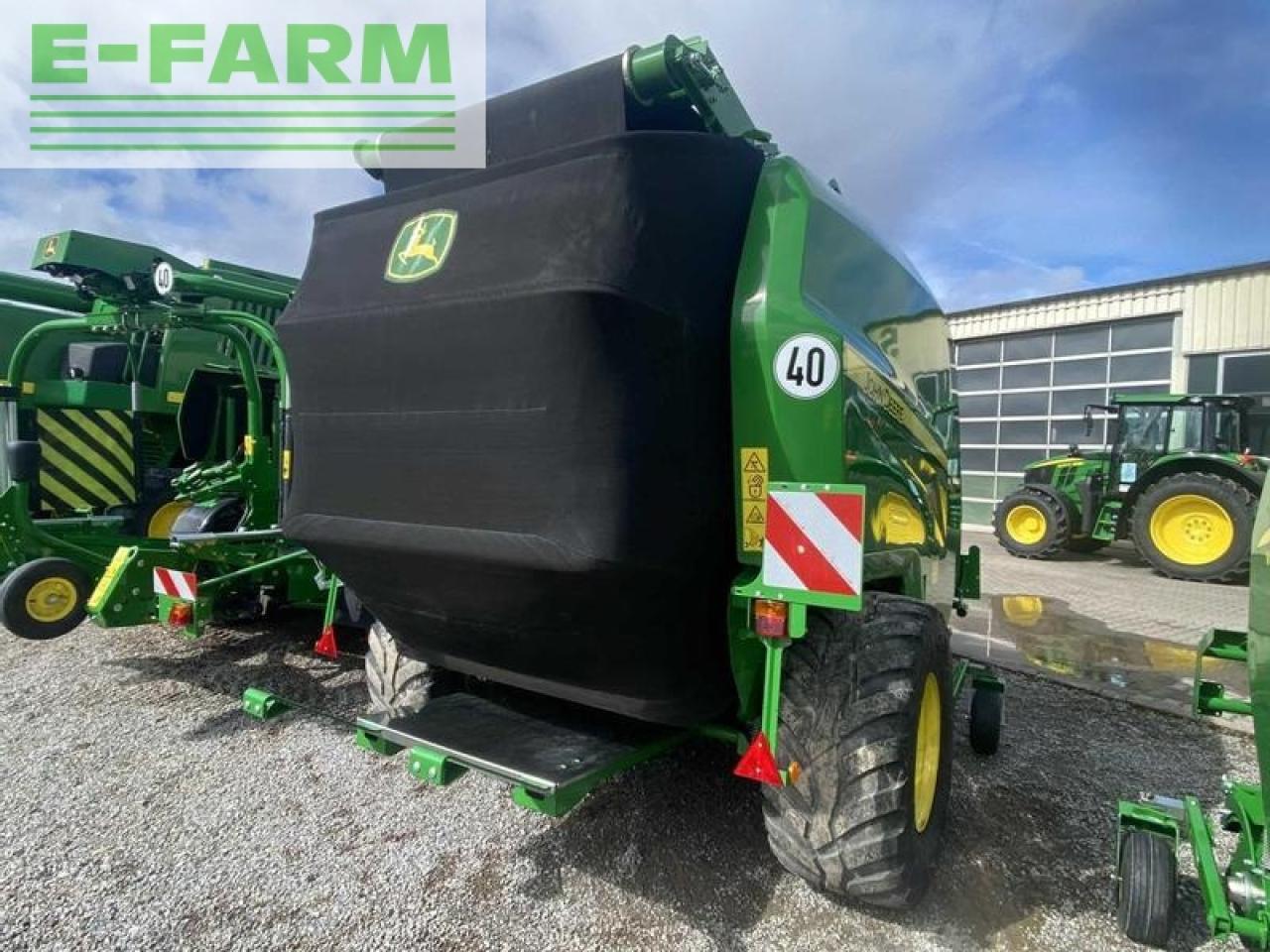 John Deere v461 r - 671 bunde - Square baler: picture 5 John Deere v461 r - 671 bunde - Square baler: picture 5