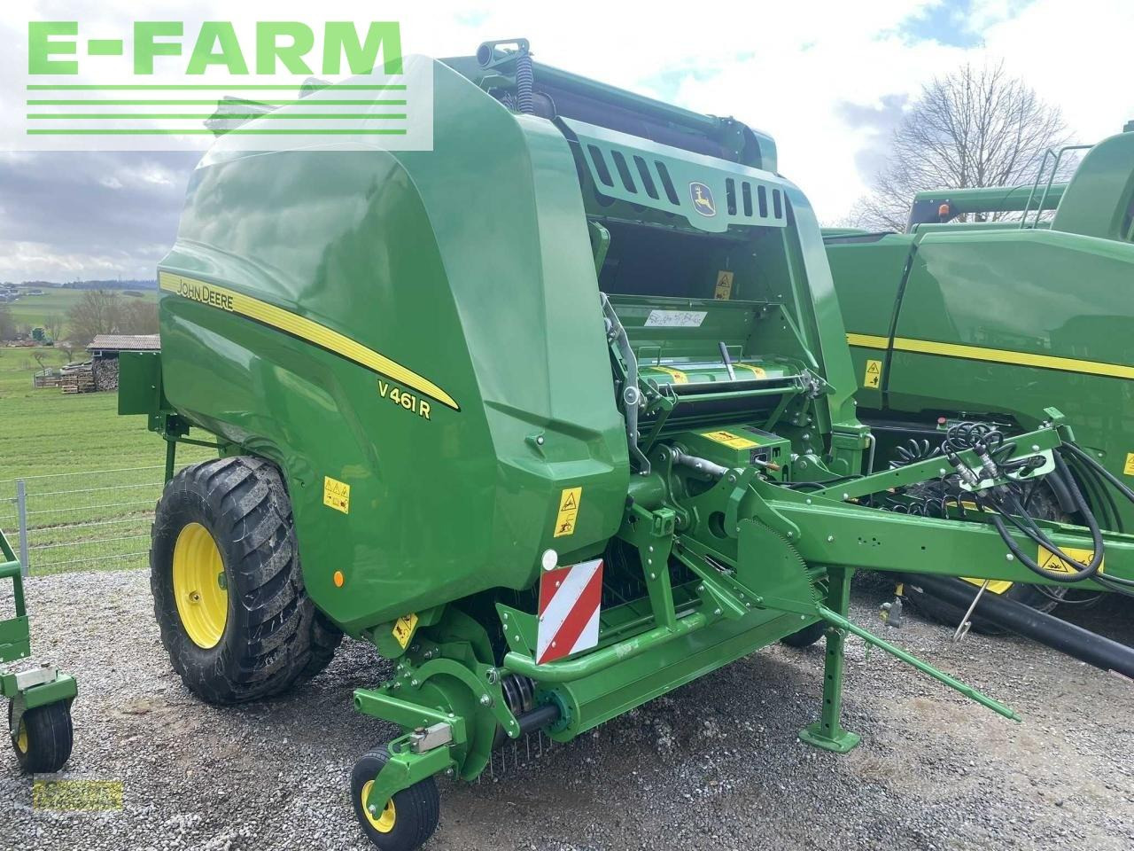 John Deere v461 r - 671 bunde - Square baler: picture 3 John Deere v461 r - 671 bunde - Square baler: picture 3