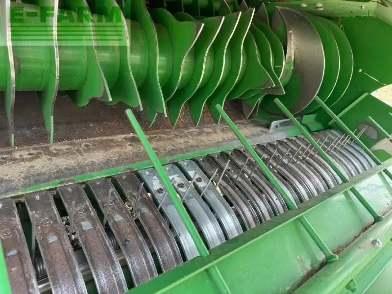 John Deere v461m - Square baler: picture 5 John Deere v461m - Square baler: picture 5