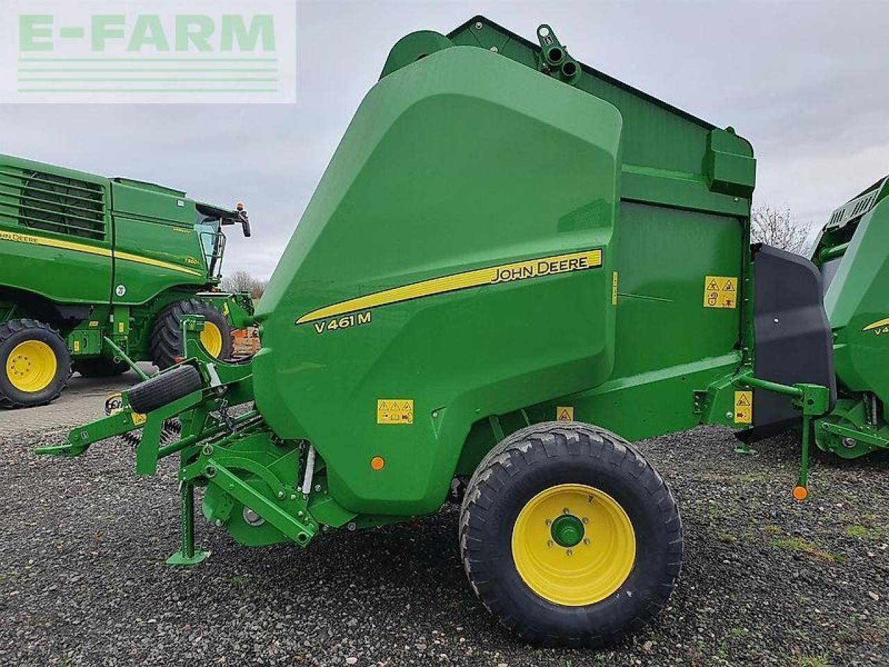John Deere v461m demo - Square baler: picture 2 John Deere v461m demo - Square baler: picture 2