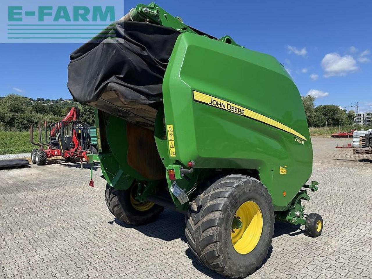 John Deere v461r - Square baler: picture 4 John Deere v461r - Square baler: picture 4