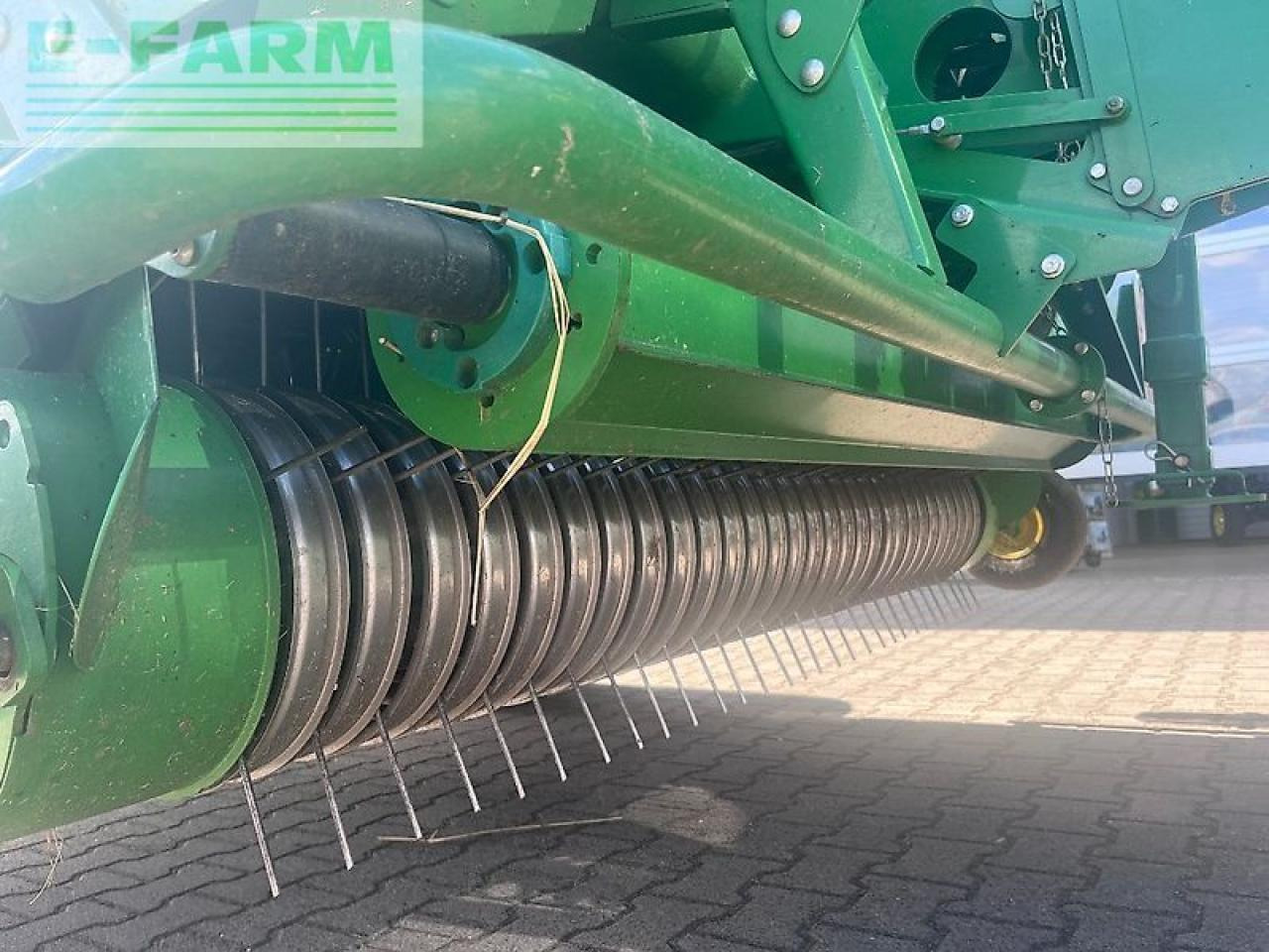 John Deere v461r paket rundb. - rotoflow - Square baler: picture 3 John Deere v461r paket rundb. - rotoflow - Square baler: picture 3