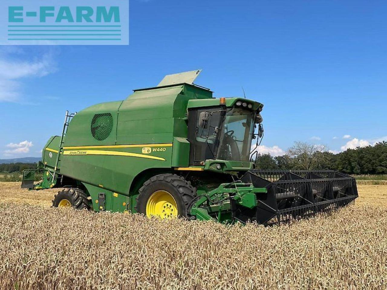 John Deere w440 ptc - Combine harvester: picture 1 John Deere w440 ptc - Combine harvester: picture 1