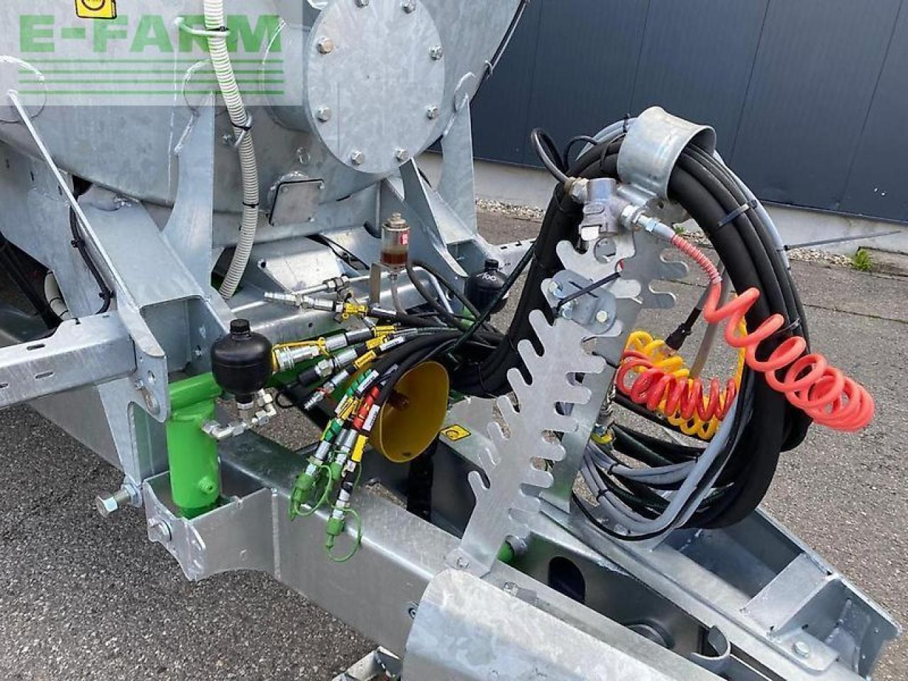 Joskin volumetra 14500 d - Fertilizing equipment: picture 4 Joskin volumetra 14500 d - Fertilizing equipment: picture 4
