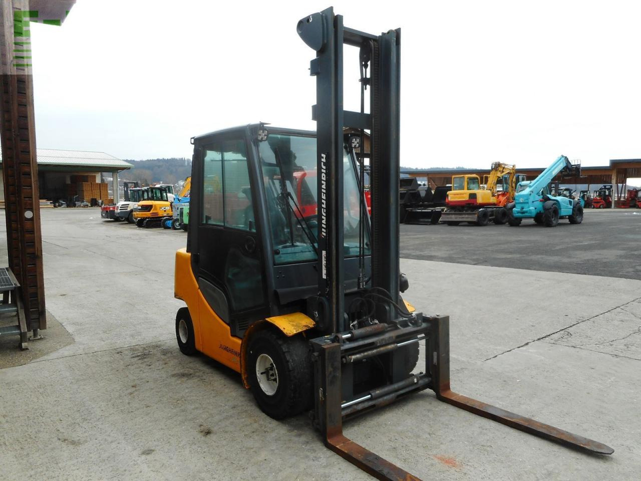Jungheinrich dfg 430s mit seitenschieber und zinkenverstellun - Forklift: picture 5 Jungheinrich dfg 430s mit seitenschieber und zinkenverstellun - Forklift: picture 5
