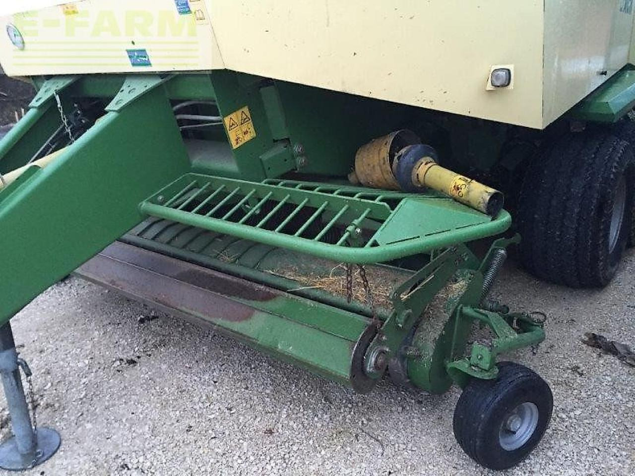 Krone 127 vfs multi cut - Square baler: picture 2 Krone 127 vfs multi cut - Square baler: picture 2