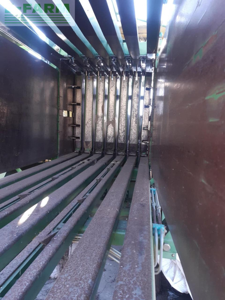 Square baler Krone Big Pack 12130: picture 7 Square baler Krone Big Pack 12130: picture 7