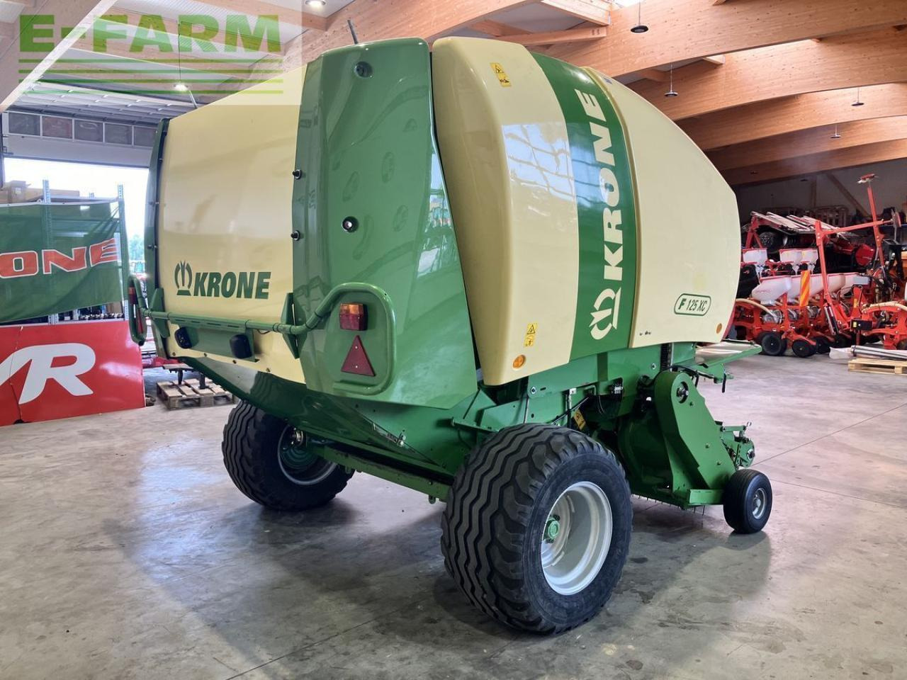 Krone comprima f 125 xc - Square baler: picture 3 Krone comprima f 125 xc - Square baler: picture 3